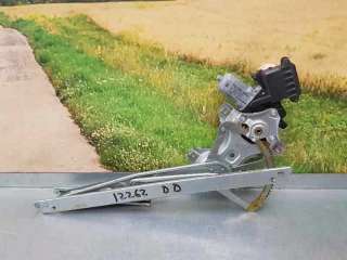 ELEVALUNAS DELANTERO DERECHO TOYOTA AURIS 1.4 Turbodiesel (90 CV) DE 2018 - D.4300416 / 8571002420B