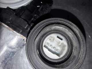 ELEVALUNAS DELANTERO DERECHO TOYOTA RAV 4 2.0 16V (152 CV) DE 2007 - D.4302840
