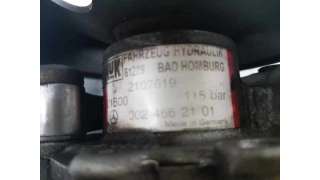 BOMBA DIRECCION MERCEDES CLASE E  BERLINA 2.8 24V (193 CV) DE 1996 - D.4304879 / 0024662101