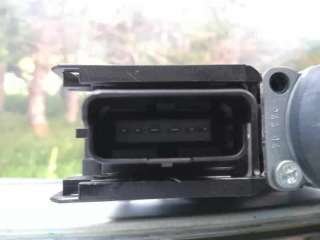 ELEVALUNAS TRASERO DERECHO PEUGEOT 2008 1.6 16V (120 CV) DE 2014 - D.4305003 / 9806082180