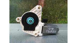 MOTOR ELEVALUNAS DELANTERO DERECHO VOLKSWAGEN GOLF VII LIM. 1.4 16V TSI (125 CV) DE 2018 - D.4307788 / 5Q4959802B