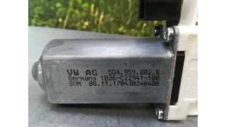 MOTOR ELEVALUNAS DELANTERO DERECHO VOLKSWAGEN GOLF VII LIM. 1.4 16V TSI (125 CV) DE 2018 - D.4307788 / 5Q4959802B