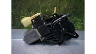 MOTOR ELEVALUNAS DELANTERO DERECHO FORD FIESTA 1.0 EcoBoost (101 CV) DE 2013 - D.4308029 / 8A6114553B