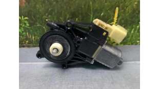 MOTOR ELEVALUNAS DELANTERO DERECHO FORD FIESTA 1.0 EcoBoost (101 CV) DE 2013 - D.4308029 / 8A6114553B 2