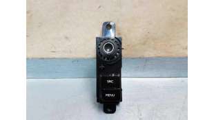 MANDO RADIO PEUGEOT 208 1.6 Blue-HDI FAP (99 CV) DE 2018 - D.4313840 / 98097243XU