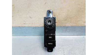 MANDO RADIO PEUGEOT 208 1.6 Blue-HDI FAP (99 CV) DE 2018 - D.4313840 / 98097243XU