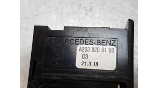 CONEXION USB/AUX MERCEDES CLASE C COUPE 2.1 CDI (170 CV) DE 2018 - D.4321616 / A2538206100