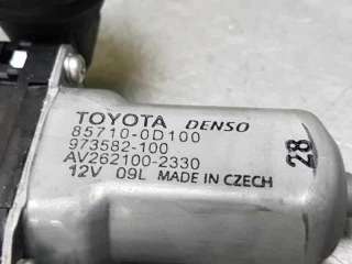 ELEVALUNAS DELANTERO DERECHO TOYOTA AURIS 1.4 Turbodiesel (90 CV) DE 2009 - D.4321728 / 857100D100
