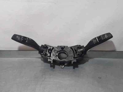 MANDO LUCES Y LIMPIA KIA SPORTAGE 1.7 CRDi (116 CV) DE 2017 - D.4325146 / 93404F1960