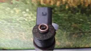 INYECTOR BMW SERIE 1 BERLINA 2.0 16V D (122 CV) DE 2005 - D.4327455 / 7794435 2