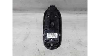 MANDO ELEVALUNAS DELANTERO IZQUIERDO  FIAT 500 X 1.0 (120 CV) DE 2020 - D.4328458 / 935485201