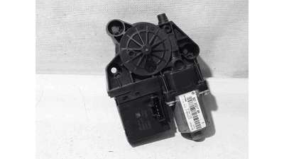 MOTOR ELEVALUNAS TRASERO DERECHO RENAULT SCENIC III 1.5 dCi D FAP (110 CV) DE 2016 - D.4329539 / 827303178R