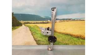 ELEVALUNAS DELANTERO IZQUIERDO DACIA SANDERO 1.5 dCi D FAP (90 CV) DE 2015 - D.4336654 / 807213282R 2