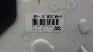 CERRADURA PUERTA DELANTERA DERECHA VOLKSWAGEN PASSAT LIM. 1.6 TDI DPF (120 CV) DE 2015 - D.4338693 / 5E1837016A