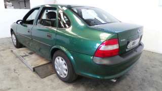 OPEL VECTRA B BERLINA CD 1996 4p - 18065