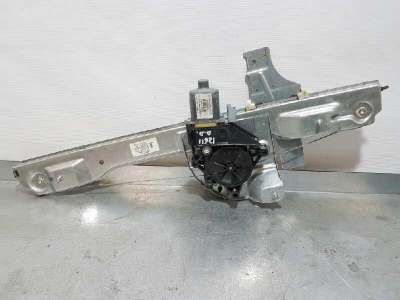 ELEVALUNAS DELANTERO DERECHO PEUGEOT 208 1.2 12V e-VTi (82 CV) DE 2016 - D.4341055 / 9674254380