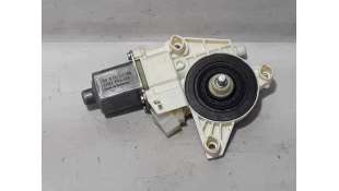 MOTOR ELEVALUNAS DELANTERO IZQUIERDO MERCEDES CLASE B 1.8 CDI (136 CV) DE 2014 - D.4344089 2
