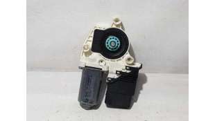 MOTOR ELEVALUNAS TRASERO IZQUIERDO VOLKSWAGEN GOLF VI 1.6 TDI DPF (105 CV) DE 2009 - D.4344835 / 5K0959703C 2