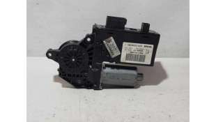 MOTOR ELEVALUNAS DELANTERO IZQUIERDO PEUGEOT 307 1.6 16V (109 CV) DE 2003 - D.4346237 / 9637131280 2