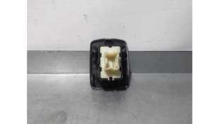 MANDO ELEVALUNAS DELANTERO DERECHO DACIA SANDERO 1.0 12V (73 CV) DE 2018 - D.4348676 2