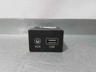 CONEXION USB/AUX HYUNDAI KONA 1.6 TGDI (177 CV) DE 2019 - D.4348751 / 96120J9500