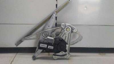 ELEVALUNAS DELANTERO IZQUIERDO RENAULT MEGANE III BERLINA 5 P 1.4 TCE (131 CV) DE 2012 - D.4351434 / 807315510R