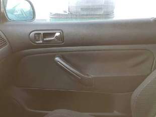 ELEVALUNAS DELANTERO DERECHO VOLKSWAGEN GOLF IV BERLINA 1.6 (102 CV) DE 2002 - D.4358081