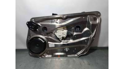 ELEVALUNAS DELANTERO DERECHO MERCEDES CLASE C  BERLINA 2.2 CDI (170 CV) DE 2007 - D.4359361 / A2047600837