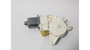 MOTOR ELEVALUNAS DELANTERO IZQUIERDO MERCEDES CLASE C  BERLINA 2.2 CDI (170 CV) DE 2007 - D.4359365 / A2048200142 2