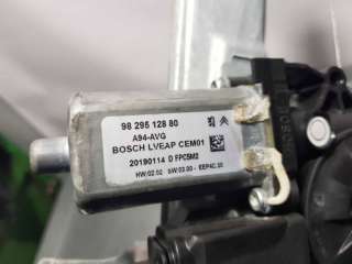 ELEVALUNAS DELANTERO IZQUIERDO PEUGEOT 2008 YH01 (102 CV) DE 2019 - D.4363079 / 9829512880