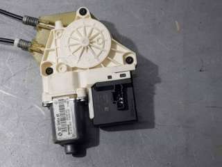 ELEVALUNAS TRASERO DERECHO RENAULT MEGANE III BERLINA 5 P 1.5 dCi D (106 CV) DE 2010 - D.4367549 / 827200003R