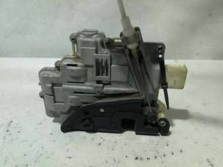 CERRADURA PUERTA TRASERA IZQUIERDA  AUDI A3 SPORTBACK 2.0 TDI (140 CV) DE 2006 - D.4369776 / 4F0839015