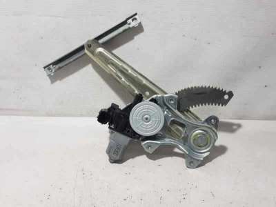 ELEVALUNAS TRASERO DERECHO NISSAN JUKE 1.6 16V (117 CV) DE 2012 - D.4376360