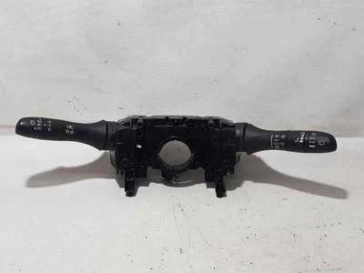 MANDO LUCES Y LIMPIA NISSAN QASHQAI 1.2 16V (116 CV) DE 2018 - D.4379159 / 17511SN1