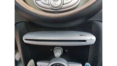 SISTEMA AUDIO / RADIO CD MINI MINI 1.4 16V (75 CV) DE 2009 - D.4379251