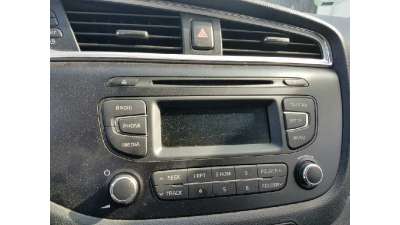 SISTEMA AUDIO / RADIO CD KIA CEED 1.4 (99 CV) DE 2017 - D.4380315