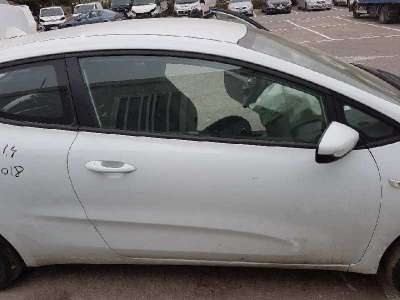 PUERTA DELANTERA DERECHA KIA PROCEED 1.4 (99 CV) DE 2018 - D.4389178
