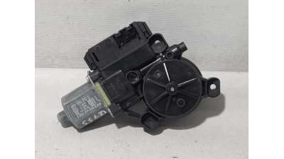 MOTOR ELEVALUNAS TRASERO DERECHO VOLKSWAGEN POLO 1.2 TSI (90 CV) DE 2012 - D.4390698 / 6R0959812G