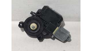 MOTOR ELEVALUNAS TRASERO DERECHO VOLKSWAGEN POLO 1.2 TSI (90 CV) DE 2012 - D.4390698 / 6R0959812G