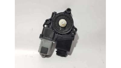 MOTOR ELEVALUNAS DELANTERO IZQUIERDO KIA PROCEED 1.6 TGDI (204 CV) DE 2014 - D.4391544 / 82450A2710
