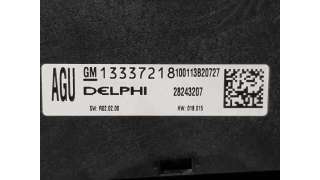 MANDO RADIO OPEL ASTRA J LIM. 1.6 16V (116 CV) DE 2010 - D.4395970 / 13337218