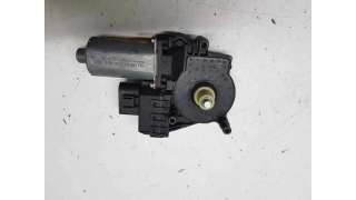 MOTOR ELEVALUNAS DELANTERO DERECHO AUDI A6 BERLINA 2.4 V6 30V (165 CV) DE 2001 - D.4396938 / 4B0959802
