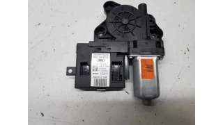 MOTOR ELEVALUNAS DELANTERO DERECHO FORD KUGA 2.0 TDCi (140 CV) DE 2010 - D.4396940 / 7M5T14B533C3