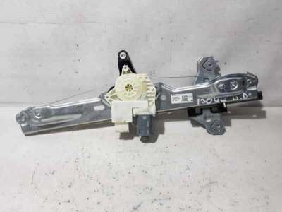 ELEVALUNAS DELANTERO DERECHO NISSAN QASHQAI 1.3 16V (140 CV) DE 2019 - D.4400538 / 80700HV00C