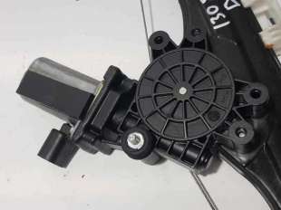 ELEVALUNAS DELANTERO DERECHO FIAT 500 CABRIO 1.2 (69 CV) DE 2017 - D.4405982 / 0319003M10460 2