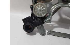 ELEVALUNAS DELANTERO IZQUIERDO TOYOTA LAND CRUISER 2.8 (177 CV) DE 2016 - D.4410783 / 8572060310 2