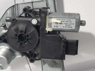 ELEVALUNAS DELANTERO DERECHO PEUGEOT 2008 1.2 12V e-THP / PureTech (110 CV) DE 2019 - D.4419778 / 9830590680D 2