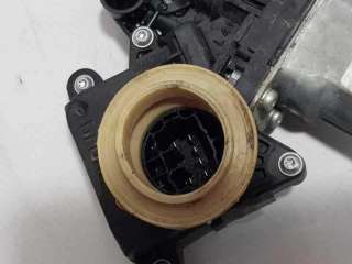 ELEVALUNAS TRASERO IZQUIERDO TOYOTA COROLLA VERSO 2.2 Turbodiesel (136 CV) DE 2009 - D.4428841 / 997249104