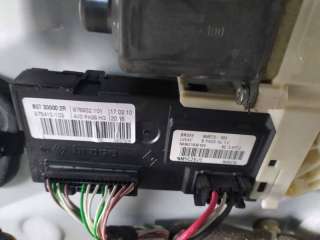 ELEVALUNAS DELANTERO DERECHO RENAULT LAGUNA III 2.0 dCi D (150 CV) DE 2010 - D.4433207 / 807300002R
