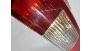 PILOTO TRASERO IZQUIERDO VOLVO V70 FAMILIAR 2.4 (140 CV) DE 2000 - D.4435978 / 9154493 2